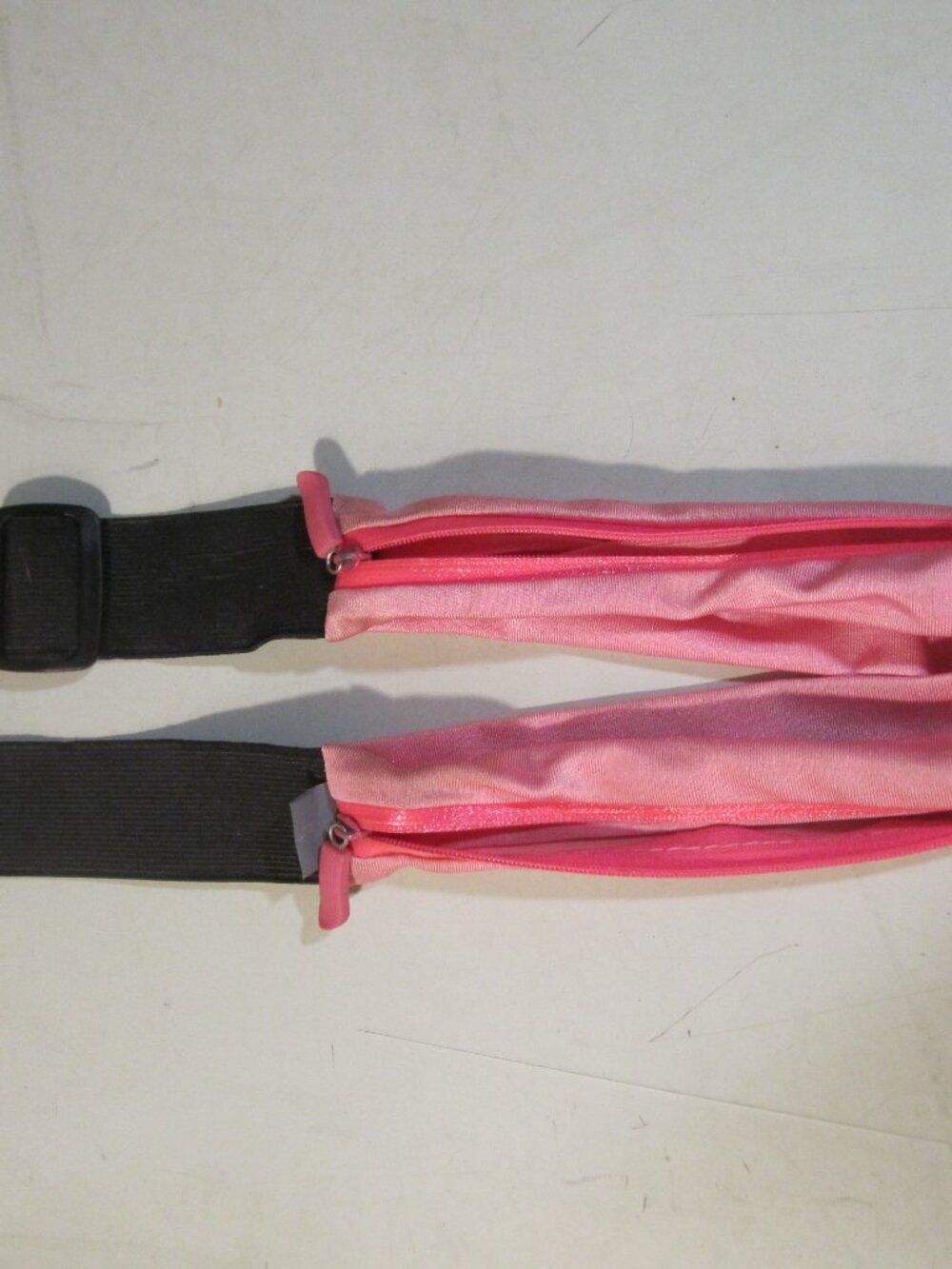 Pink Expandable Running Belt - Picture 6 of 6